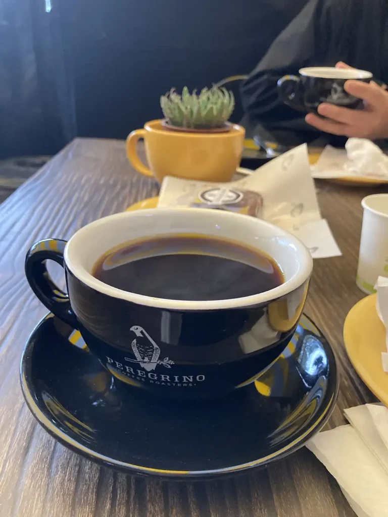 Peregrino Coffee Roasters taza de cafe